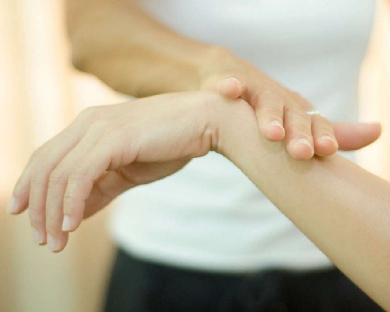 test musculaire en kinésiologie dans l'Espace Tulsi à Missy